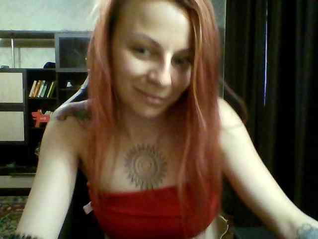 SeleneMur webcam