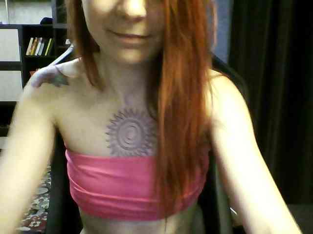 SeleneMur webcam