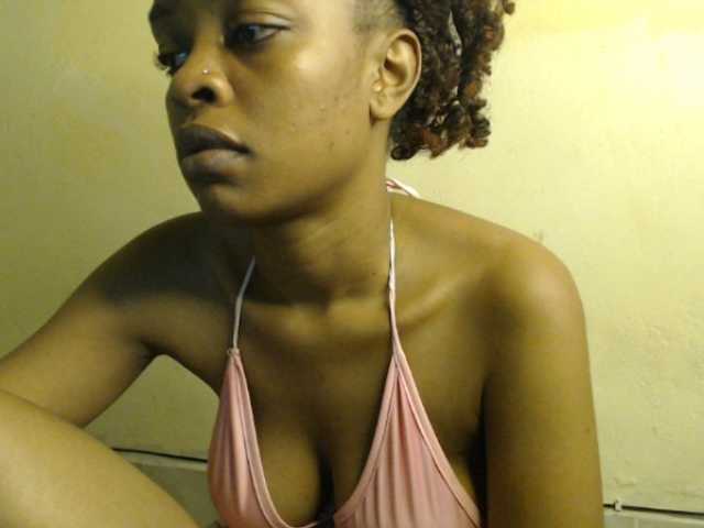Zepily live cam on BongaCams