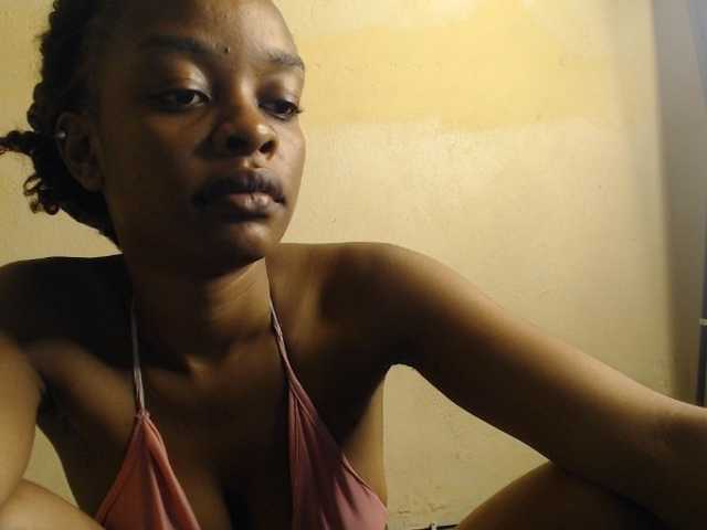 Zepily live cam on BongaCams
