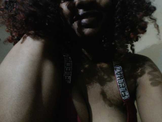 Zepily live cam on BongaCams