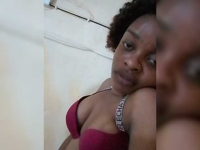 Zepily live cam on BongaCams