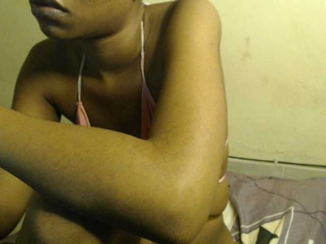 Zepily live cam on BongaCams