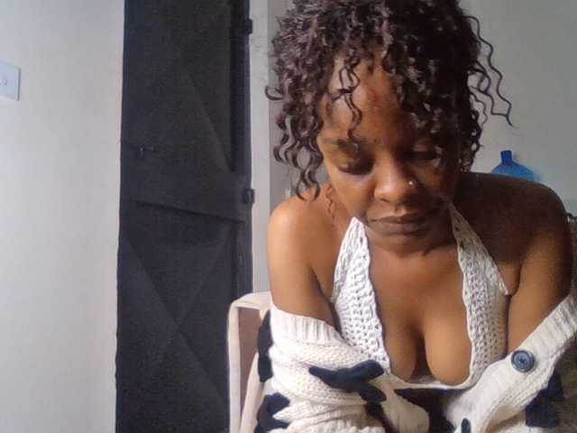 Zepily live cam on BongaCams
