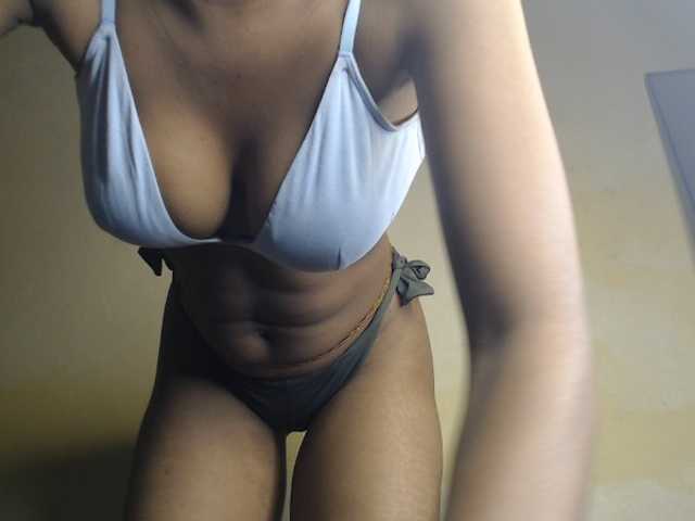 Zepily live cam on BongaCams