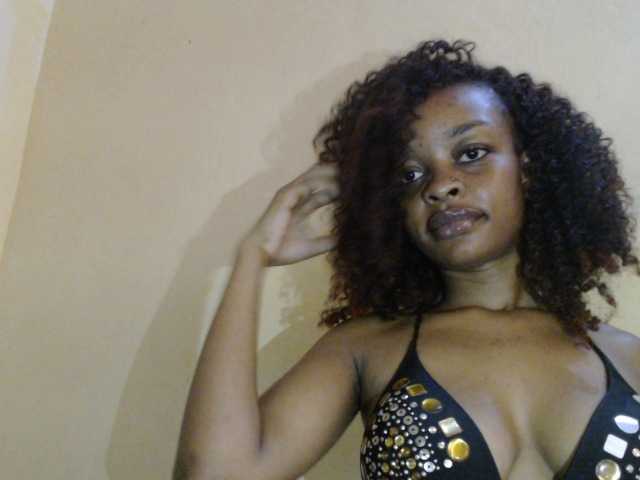 Zepily live cam on BongaCams