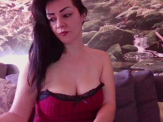 VelvetMonaX live cam preview