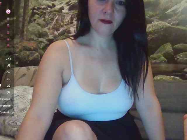 VelvetMonaX webcam