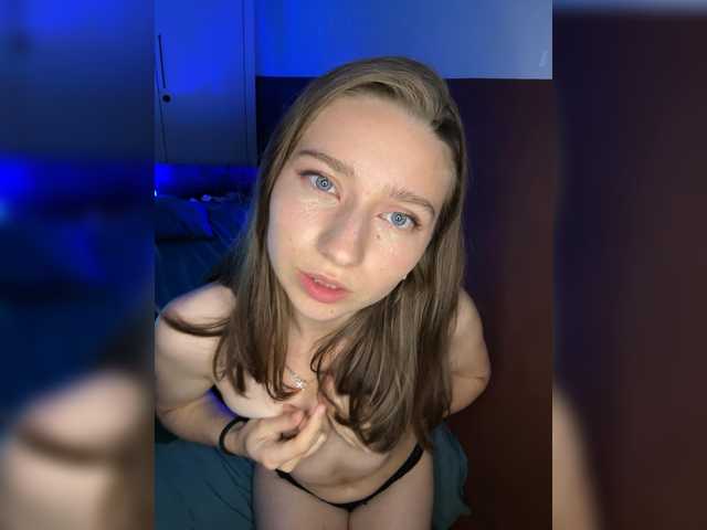 sonnyaaa live cam on BongaCams