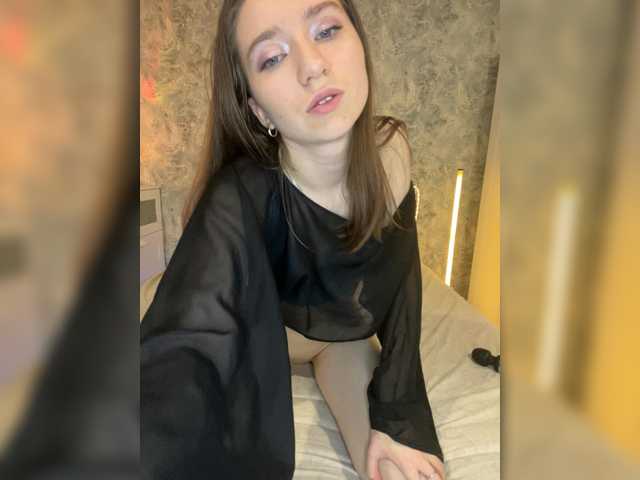 sonnyaaa, live now on BongaCams