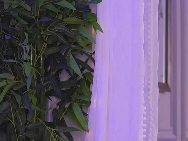 MillieHartwell live cam on BongaCams