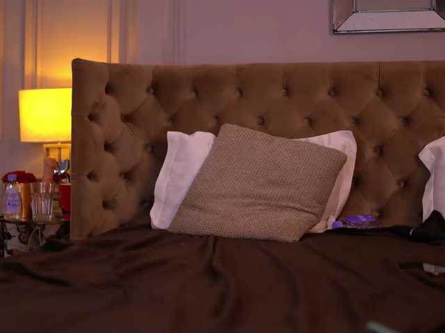 MillieHartwell live cam on BongaCams