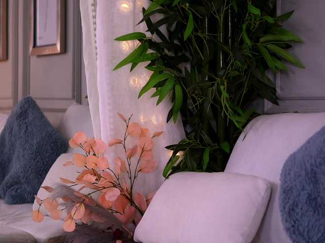 MillieHartwell live cam on BongaCams