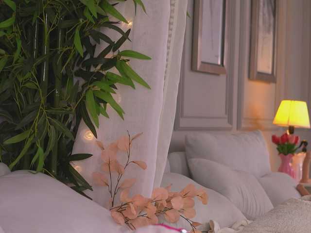 MillieHartwell live cam on BongaCams