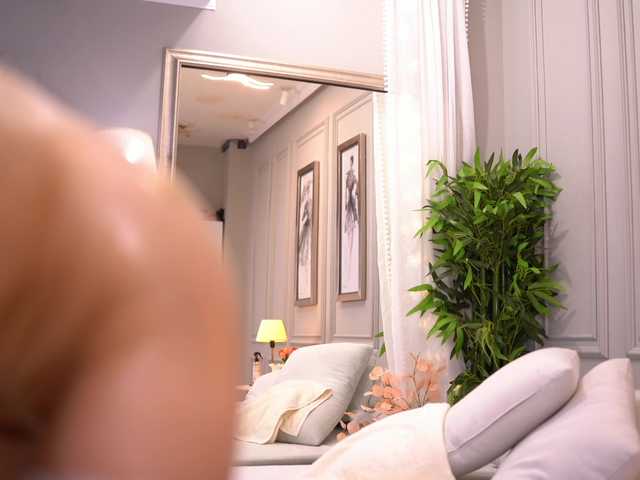 MillieHartwell live cam on BongaCams