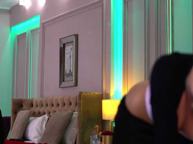 MillieHartwell live cam on BongaCams