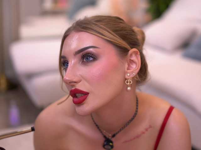 MillieHartwell live cam on BongaCams
