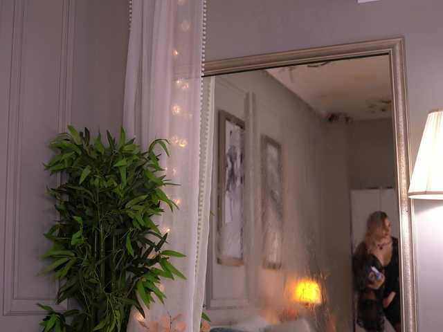 MillieHartwell live cam on BongaCams