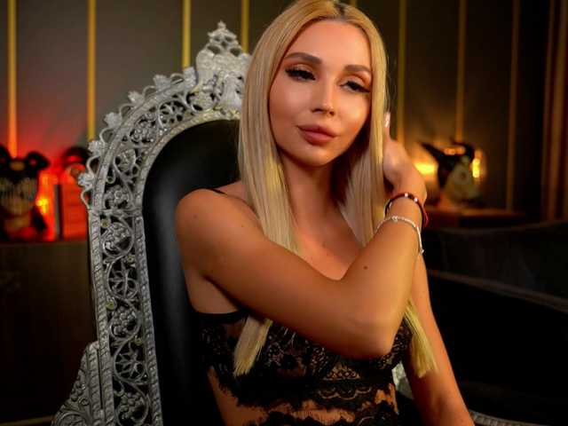 MalloryDimonium live cam on BongaCams
