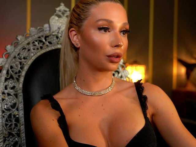 MalloryDimonium live cam on BongaCams