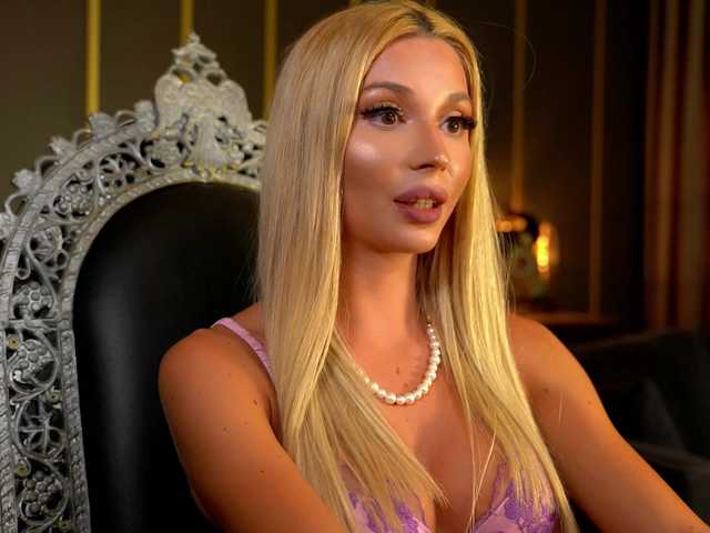 MalloryDimonium live cam on BongaCams