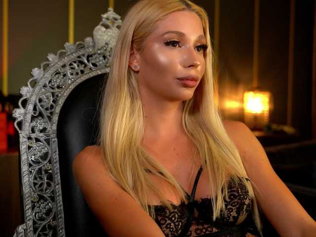 MalloryDimonium live cam on BongaCams