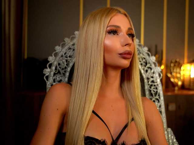 MalloryDimonium live cam on BongaCams