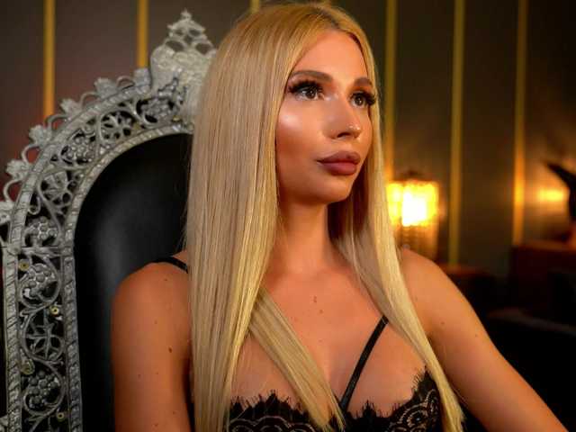 MalloryDimonium live cam on BongaCams
