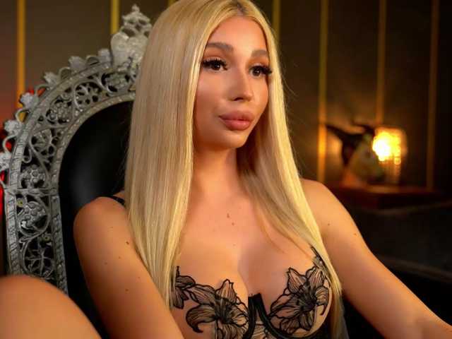 MalloryDimonium, en vivo ahora en BongaCams