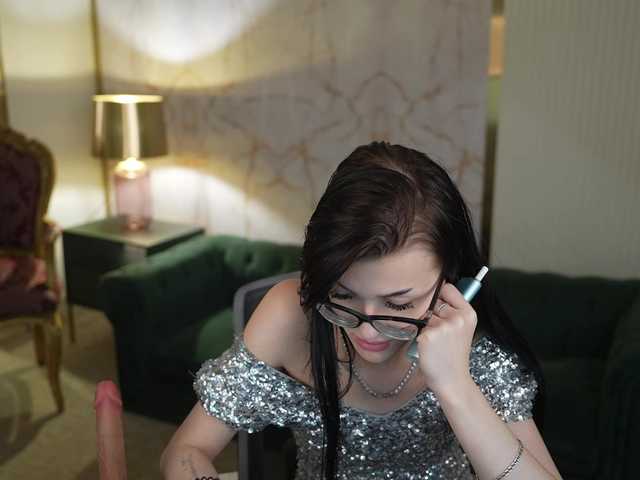 NikolDiamond live cam on BongaCams
