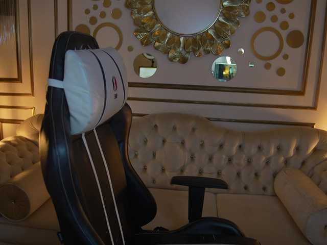 NikolDiamond live cam on BongaCams