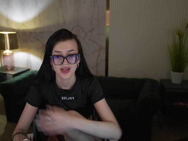 NikolDiamond live cam on BongaCams