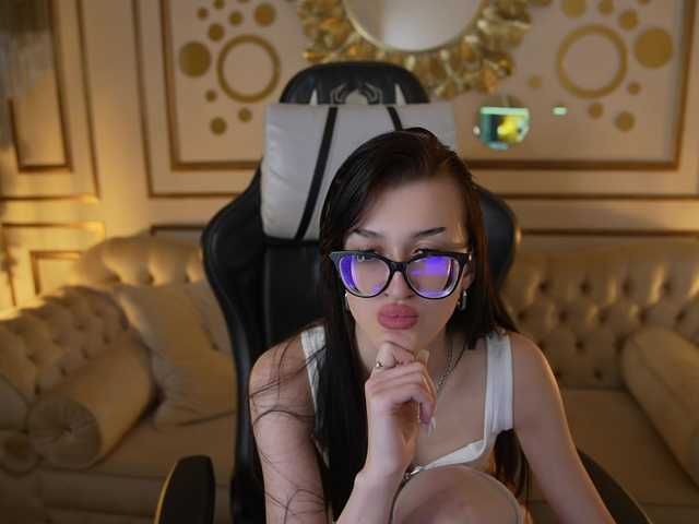 NikolDiamond live cam on BongaCams