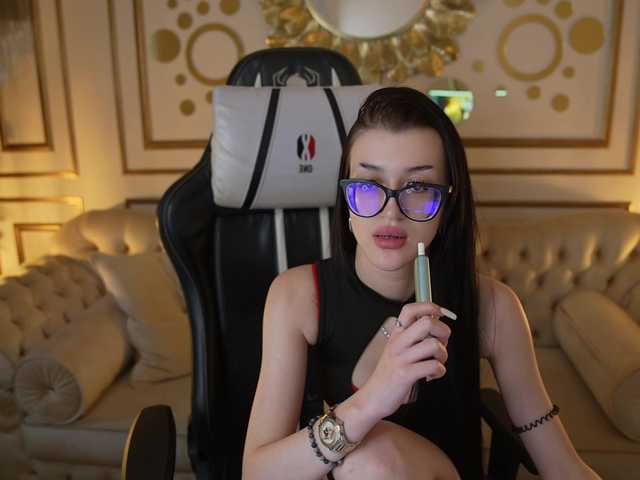 NikolDiamond live cam on BongaCams