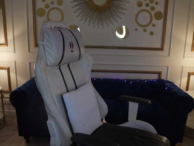 NikolDiamond live cam on BongaCams