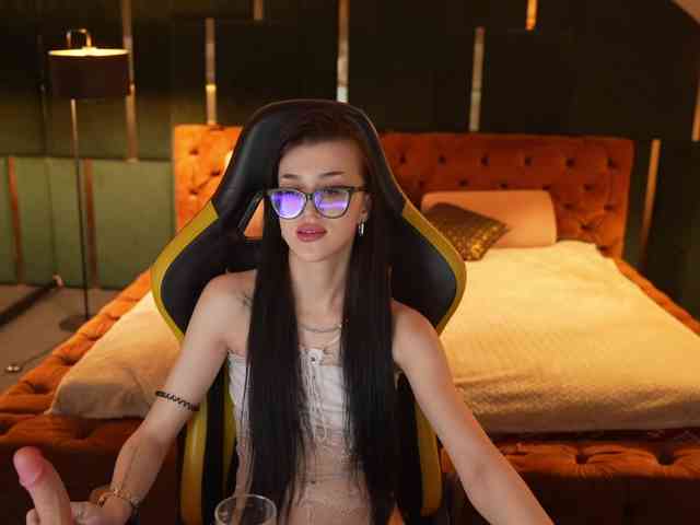 NikolDiamond webcam