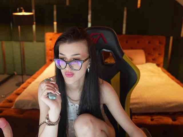 NikolDiamond webcam