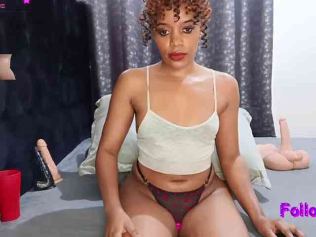flirtyebonybabe webcam