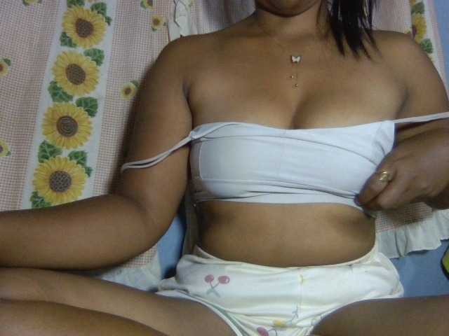 Majolie1 live cam on BongaCams