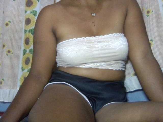 Majolie1 live cam on BongaCams