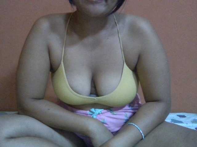 Majolie1 live cam on BongaCams