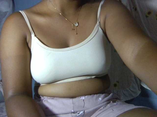 Majolie1 live cam on BongaCams