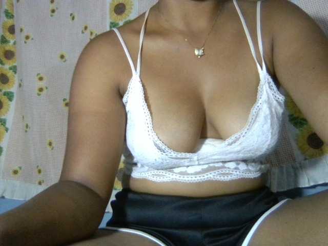 Majolie1 live cam on BongaCams