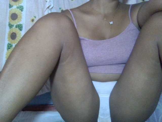 Majolie1 live cam on BongaCams