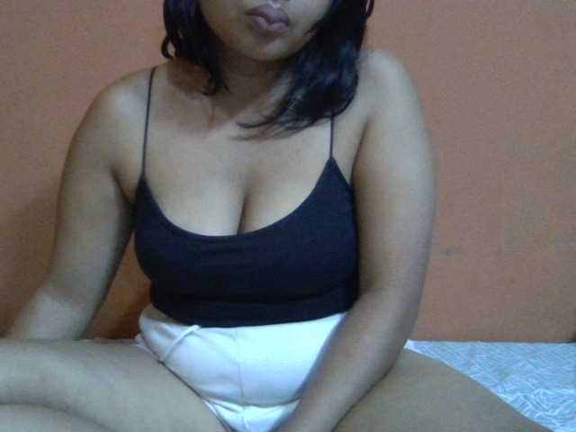 Majolie1 live cam on BongaCams