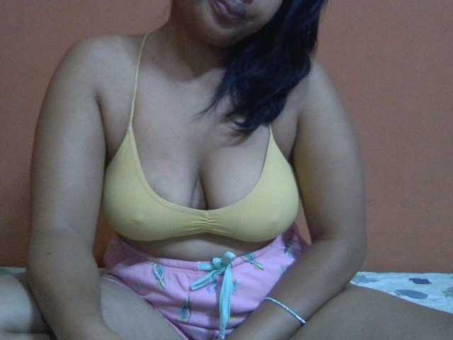 Majolie1 live cam on BongaCams