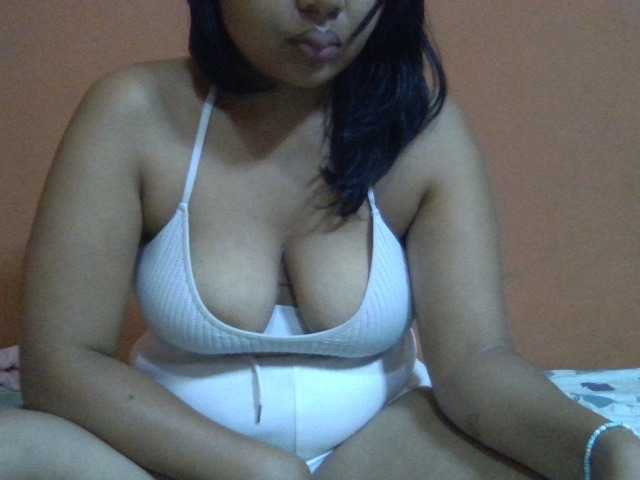 Majolie1 live cam on BongaCams