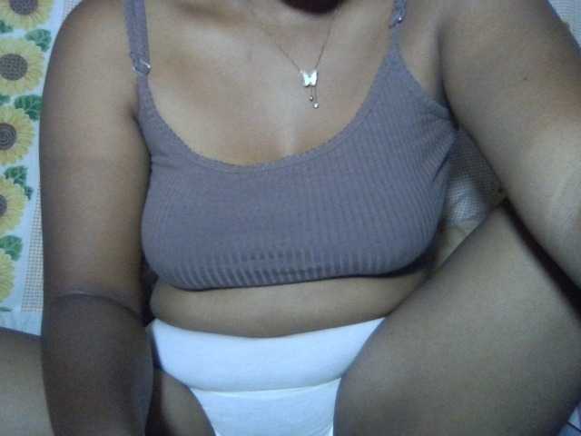 Majolie1, en vivo ahora en BongaCams