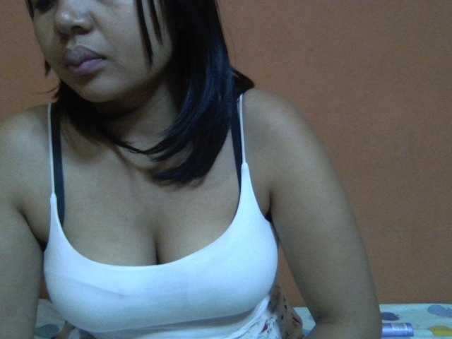 Majolie1 live cam on BongaCams