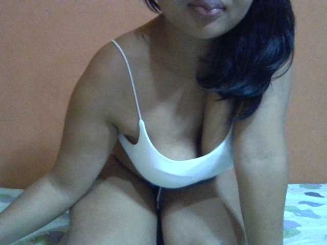 Majolie1 live cam on BongaCams